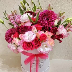 Mom Mixed Flowers in a Box